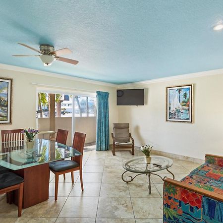 Bay Palms Waterfront Resort - Hotel And Marina St. Pete Beach Oda fotoğraf
