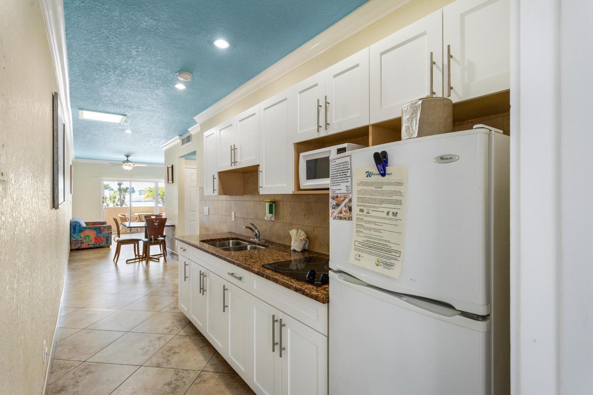Bay Palms Waterfront Resort - Hotel And Marina St. Pete Beach Oda fotoğraf