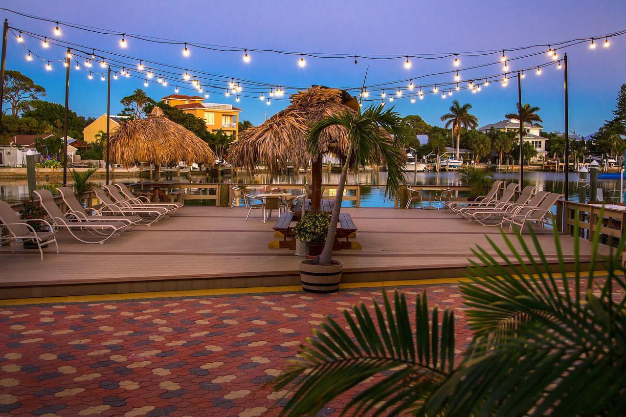 Bay Palms Waterfront Resort - Hotel And Marina St. Pete Beach Dış mekan fotoğraf